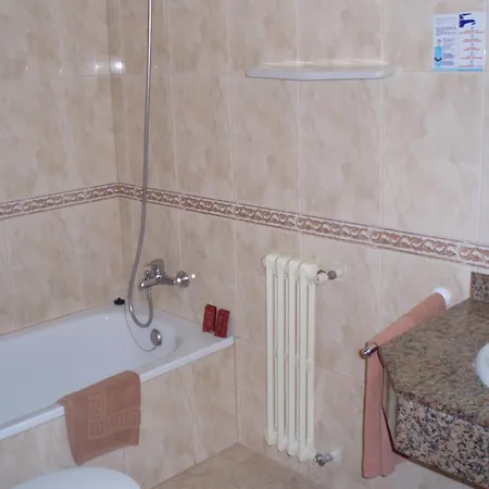 Encant 3* 엘아레날